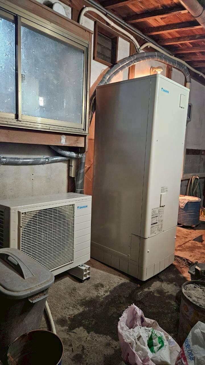 岐阜県下呂市T様邸 エコキュート施工写真3
